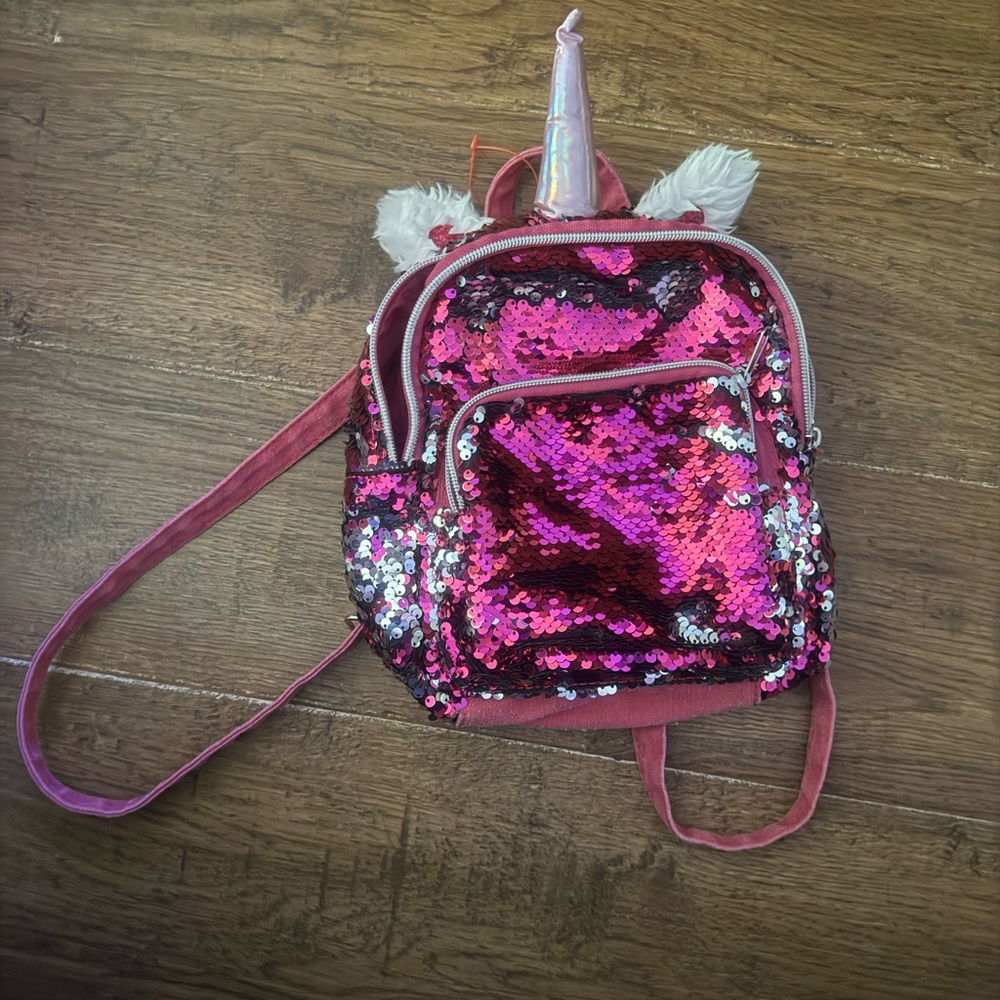 Sequined unicorn backpack color change pink & silver